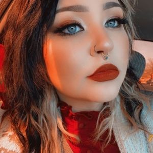 Meet your Posher, Serena